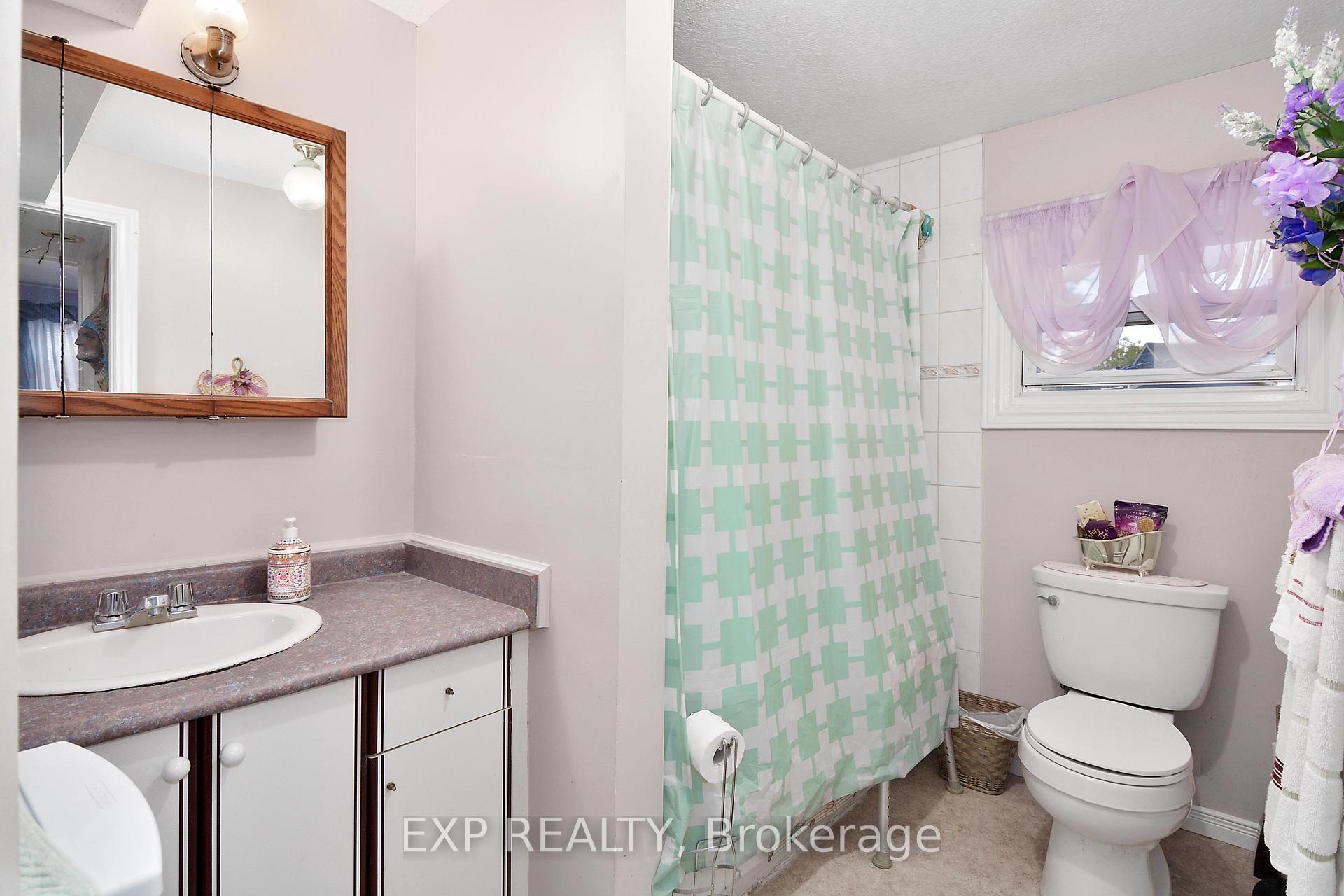 Photo 14 of 45 Strachan Street, Bayham, Port Burwell — HOMEH
