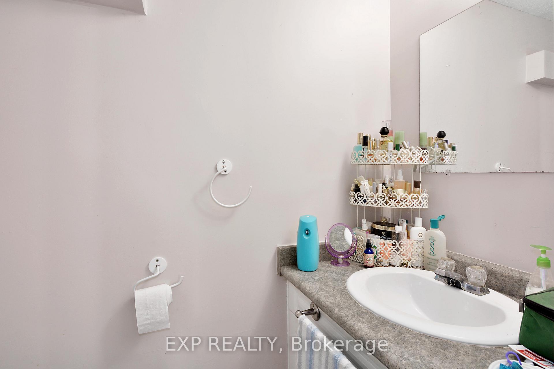 Photo 13 of 45 Strachan Street, Bayham, Port Burwell — HOMEH