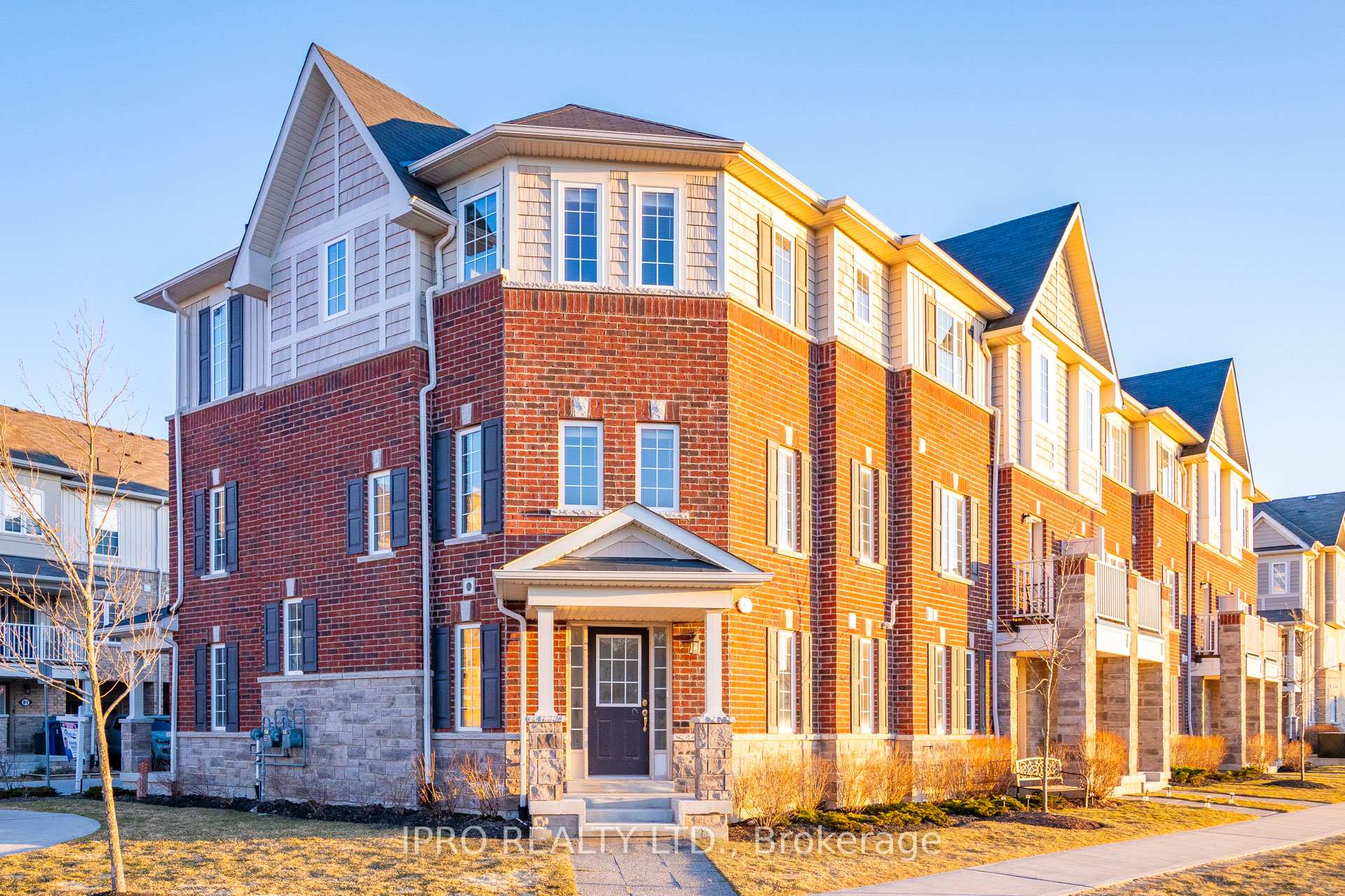 Photo 1 of Unit 1, 88 Decorso Drive, Guelph, Kortright East — HOMEH