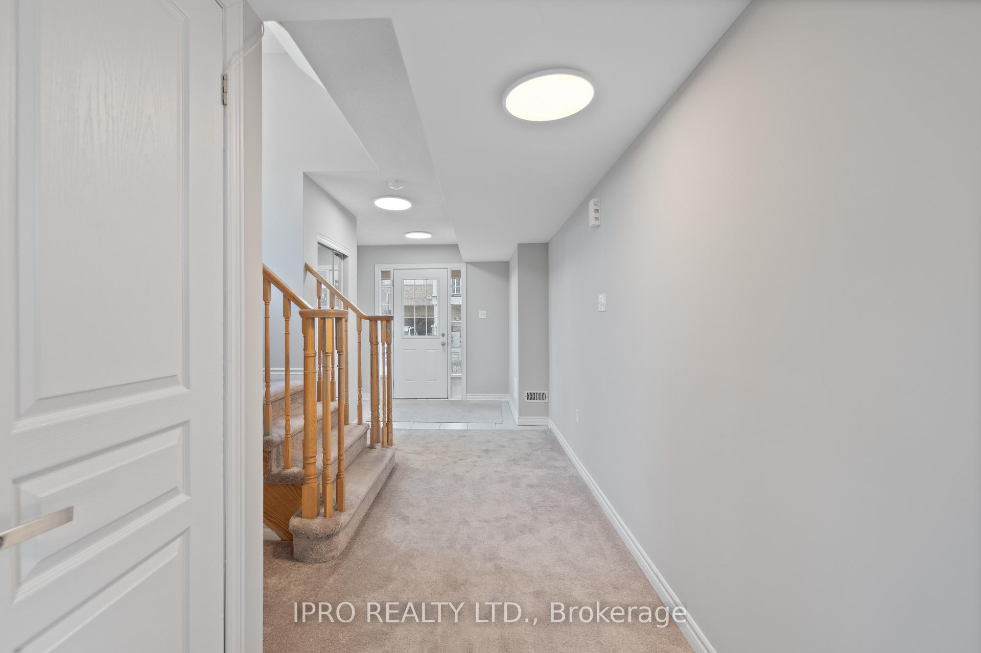 Photo 10 of Unit 1, 88 Decorso Drive, Guelph, Kortright East — HOMEH