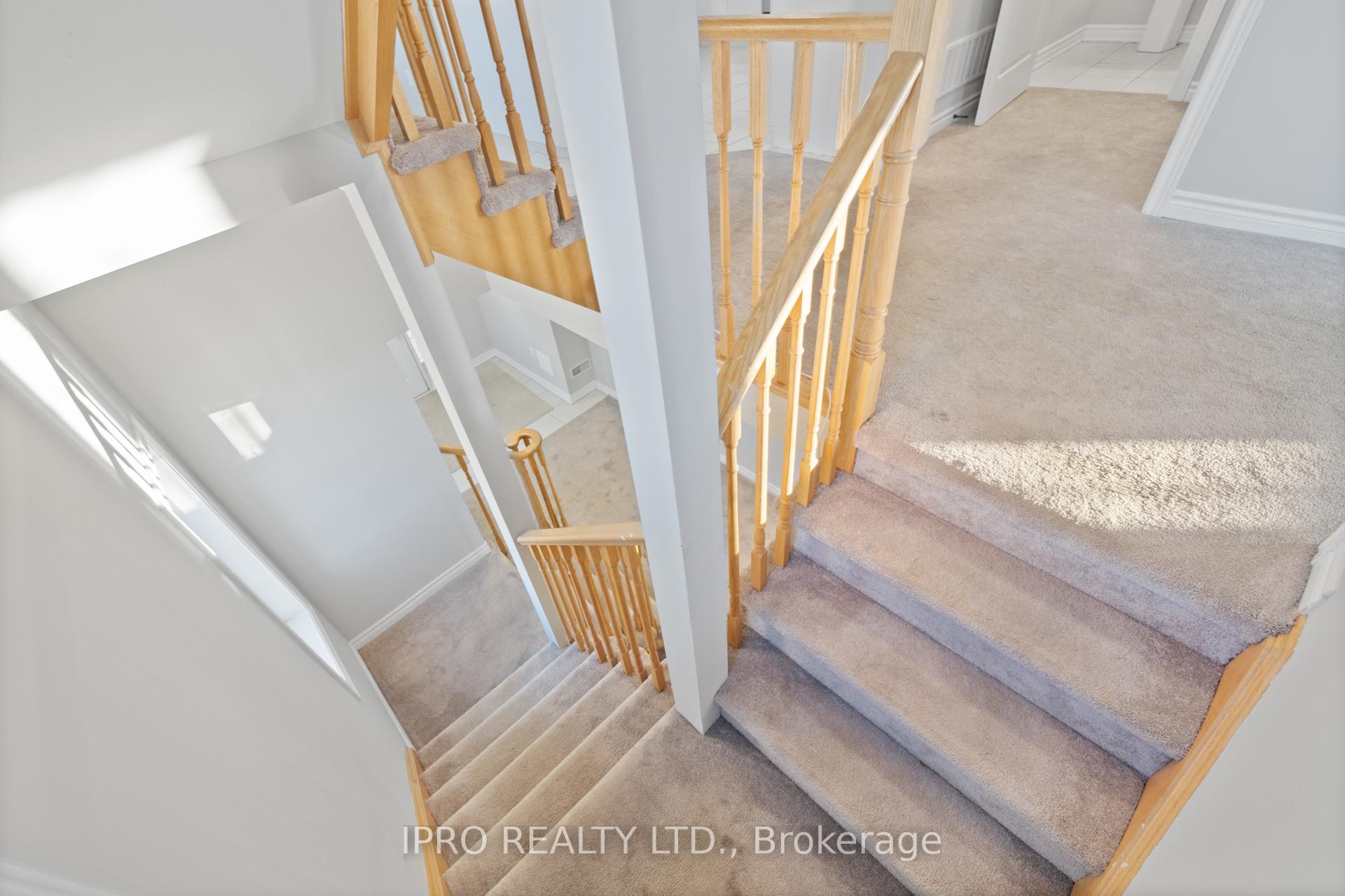 Photo 14 of Unit 1, 88 Decorso Drive, Guelph, Kortright East — HOMEH