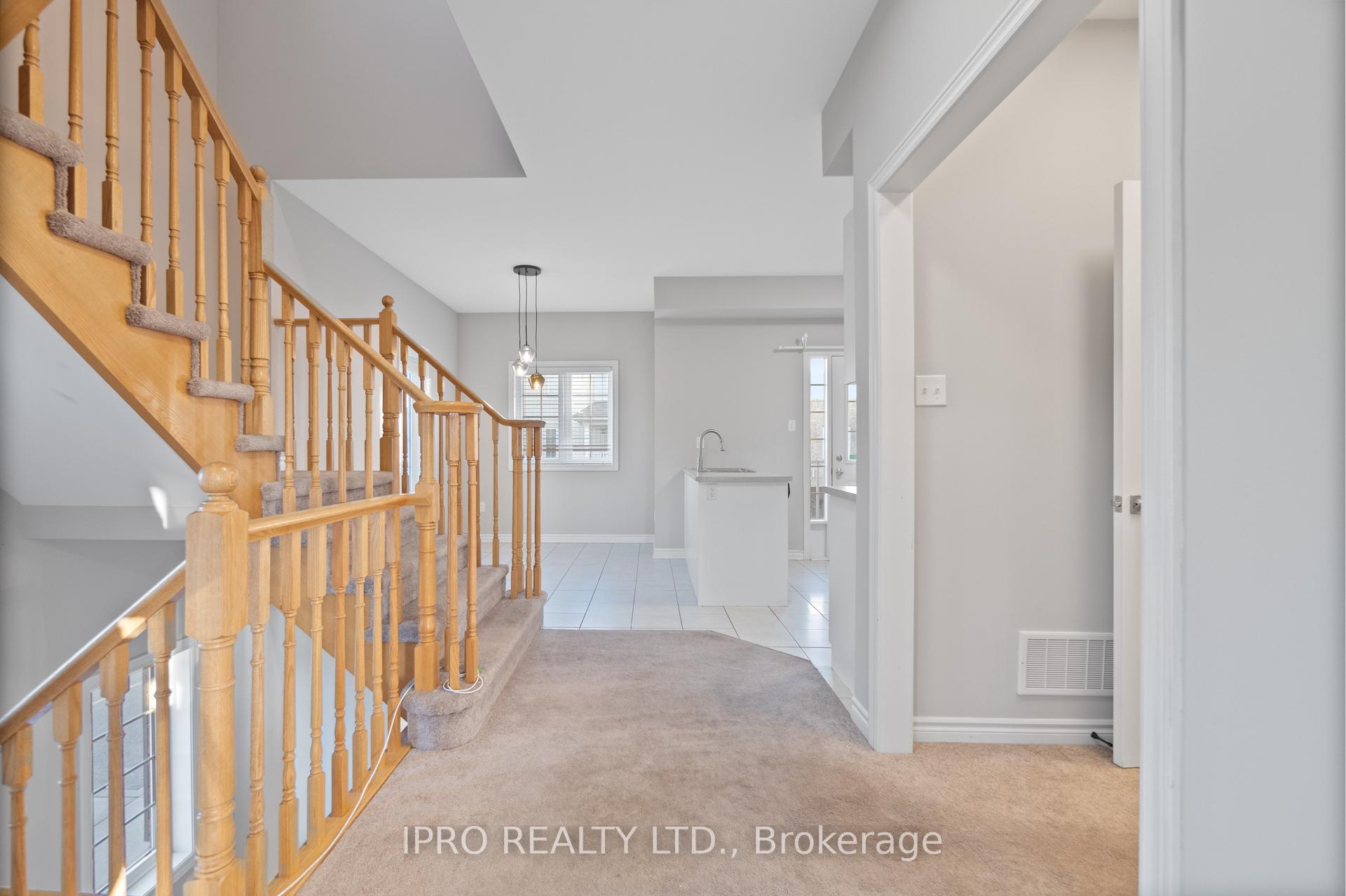 Photo 15 of Unit 1, 88 Decorso Drive, Guelph, Kortright East — HOMEH