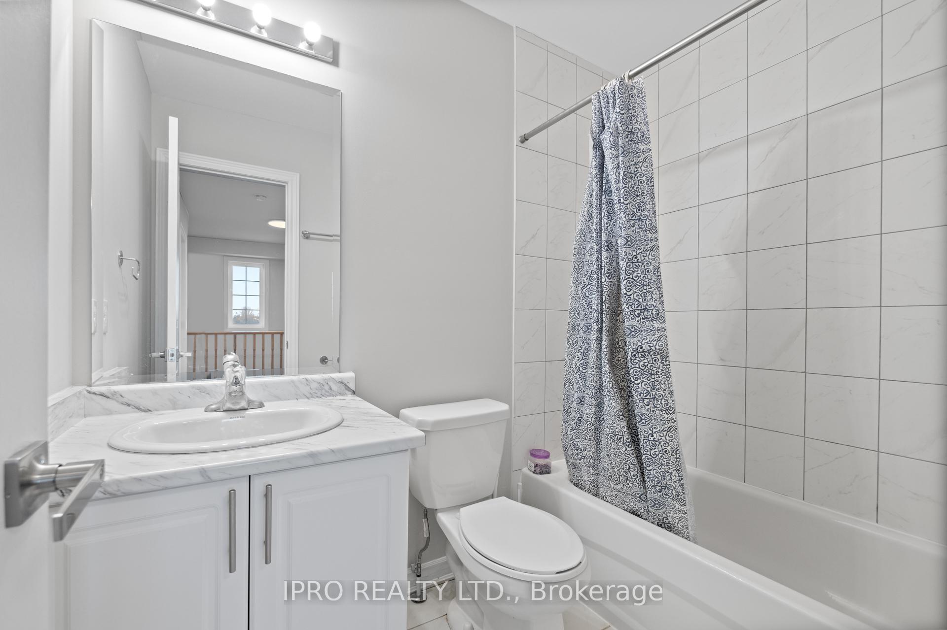 Photo 32 of Unit 1, 88 Decorso Drive, Guelph, Kortright East — HOMEH
