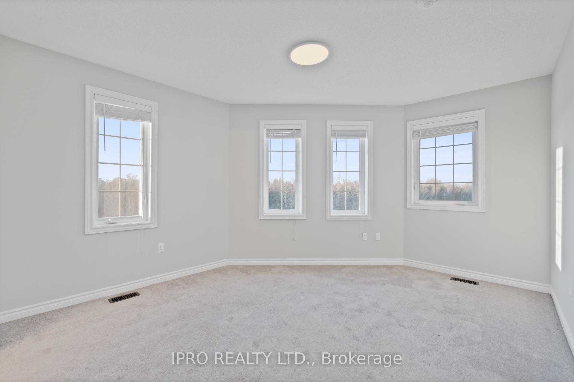 Photo 33 of Unit 1, 88 Decorso Drive, Guelph, Kortright East — HOMEH