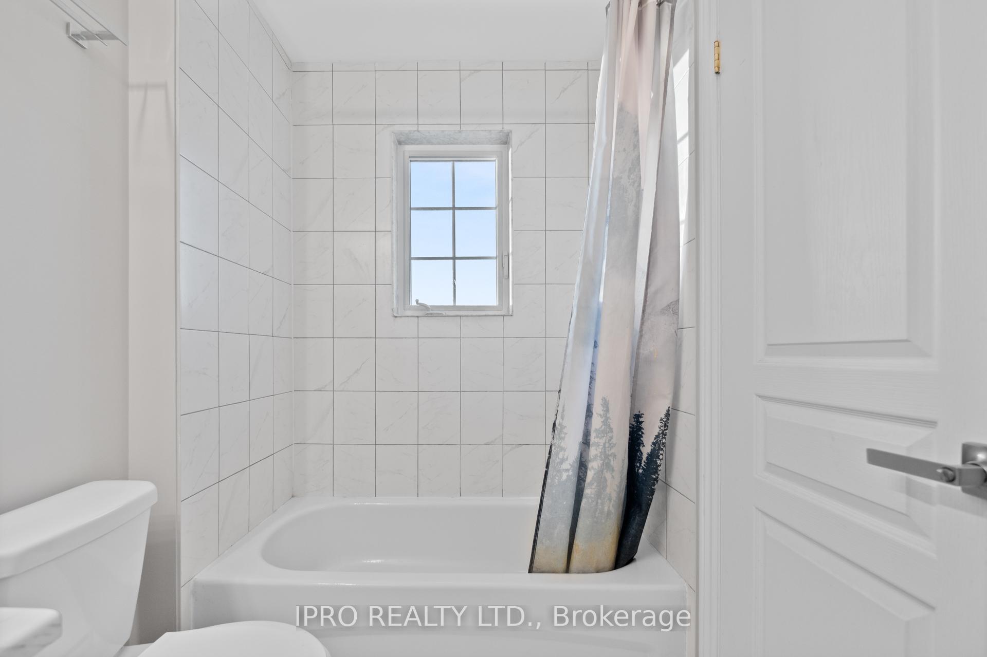 Photo 36 of Unit 1, 88 Decorso Drive, Guelph, Kortright East — HOMEH