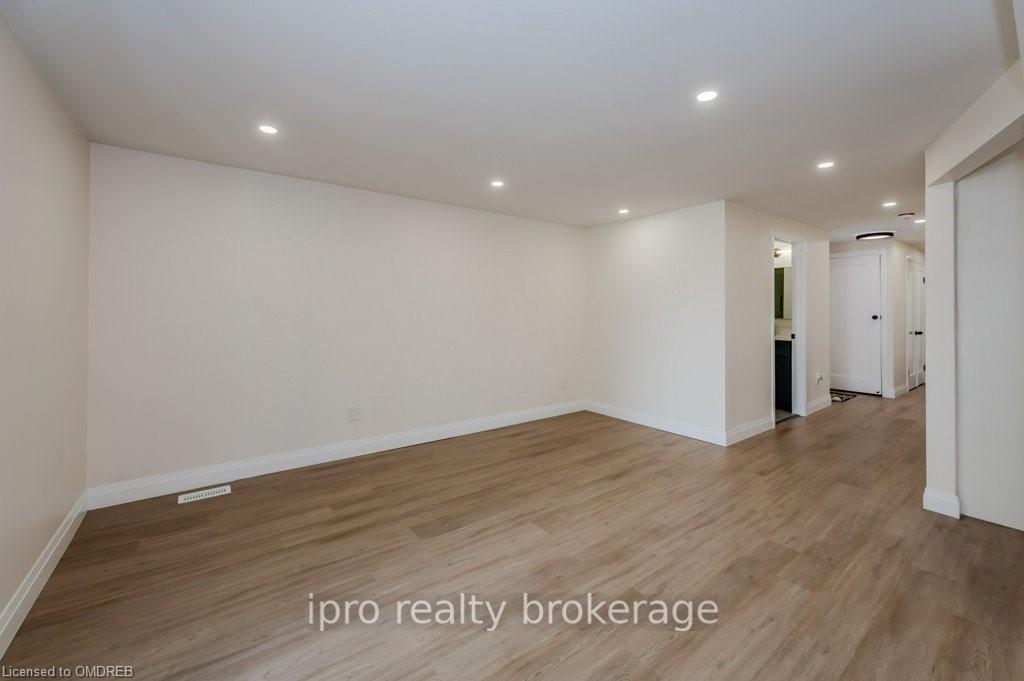 Photo 11 of 567 Halberstadt Circle, Cambridge — HOMEH