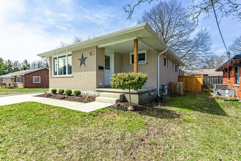 Photo 1 of 210 Caverly Road, Aylmer — HOMEH
