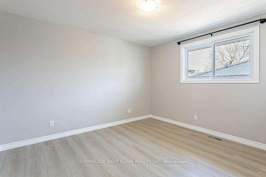 Photo 9 of 210 Caverly Road, Aylmer — HOMEH