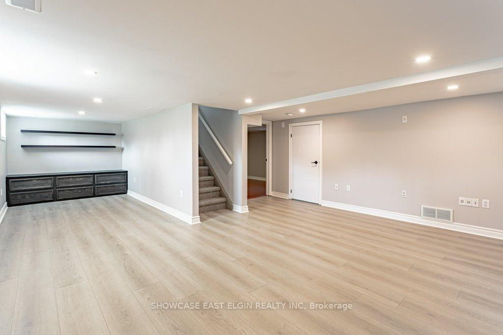 Photo 11 of 210 Caverly Road, Aylmer — HOMEH