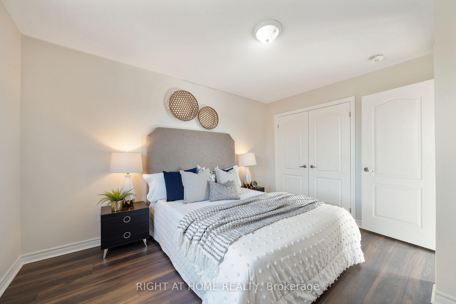 Photo 26 of 53 Ferris Square, Clarington, Courtice — HOMEH