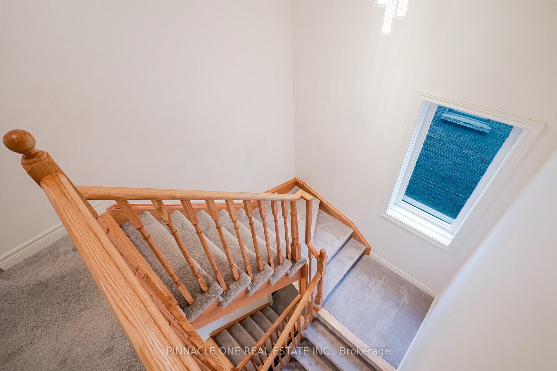 Photo 37 of 15 Tait Crescent, Clarington, Bowmanville — HOMEH