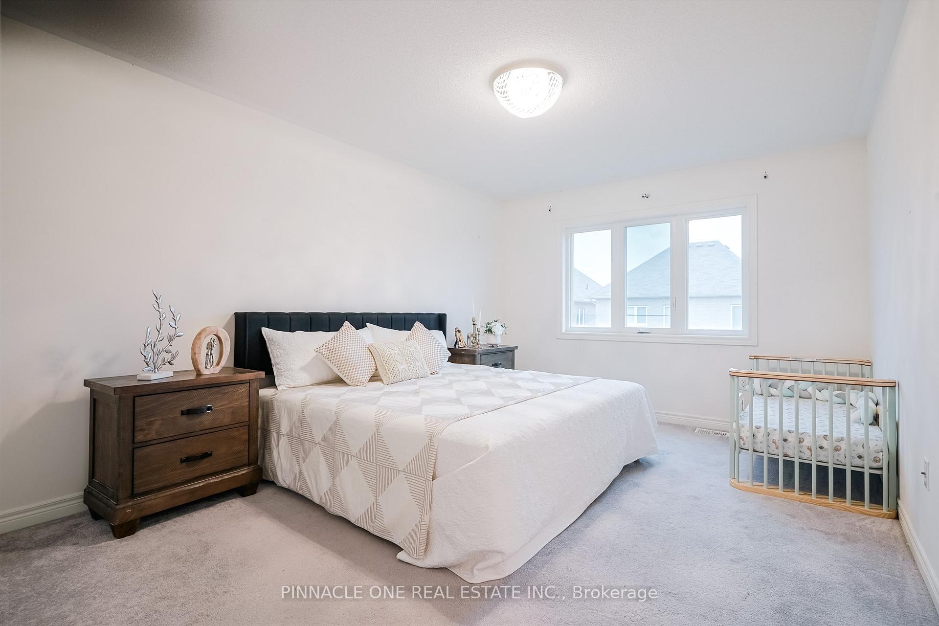 Photo 39 of 15 Tait Crescent, Clarington, Bowmanville — HOMEH