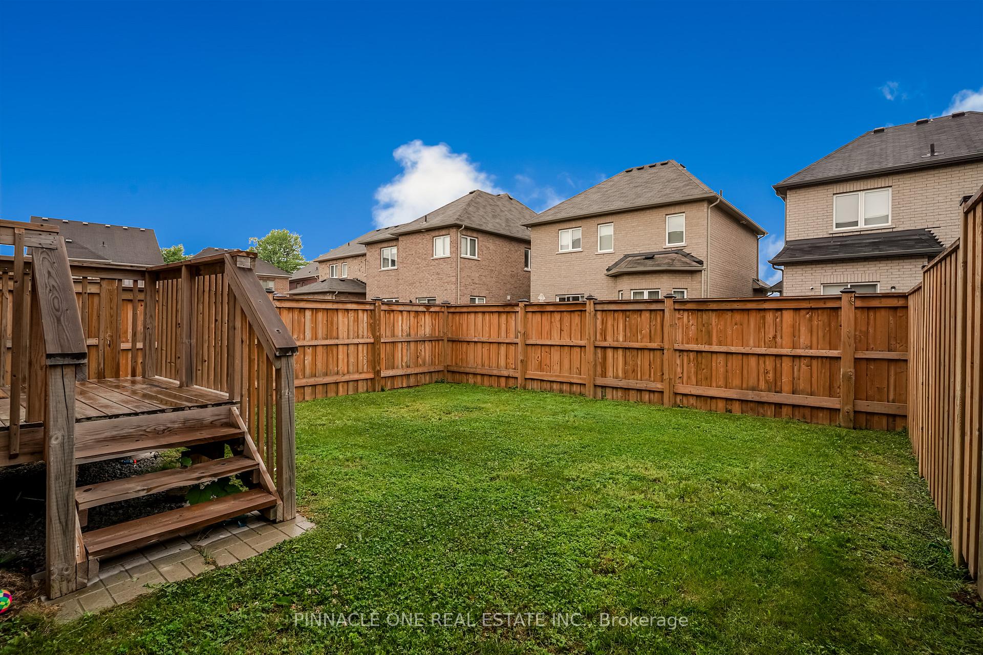 Photo 50 of 15 Tait Crescent, Clarington, Bowmanville — HOMEH