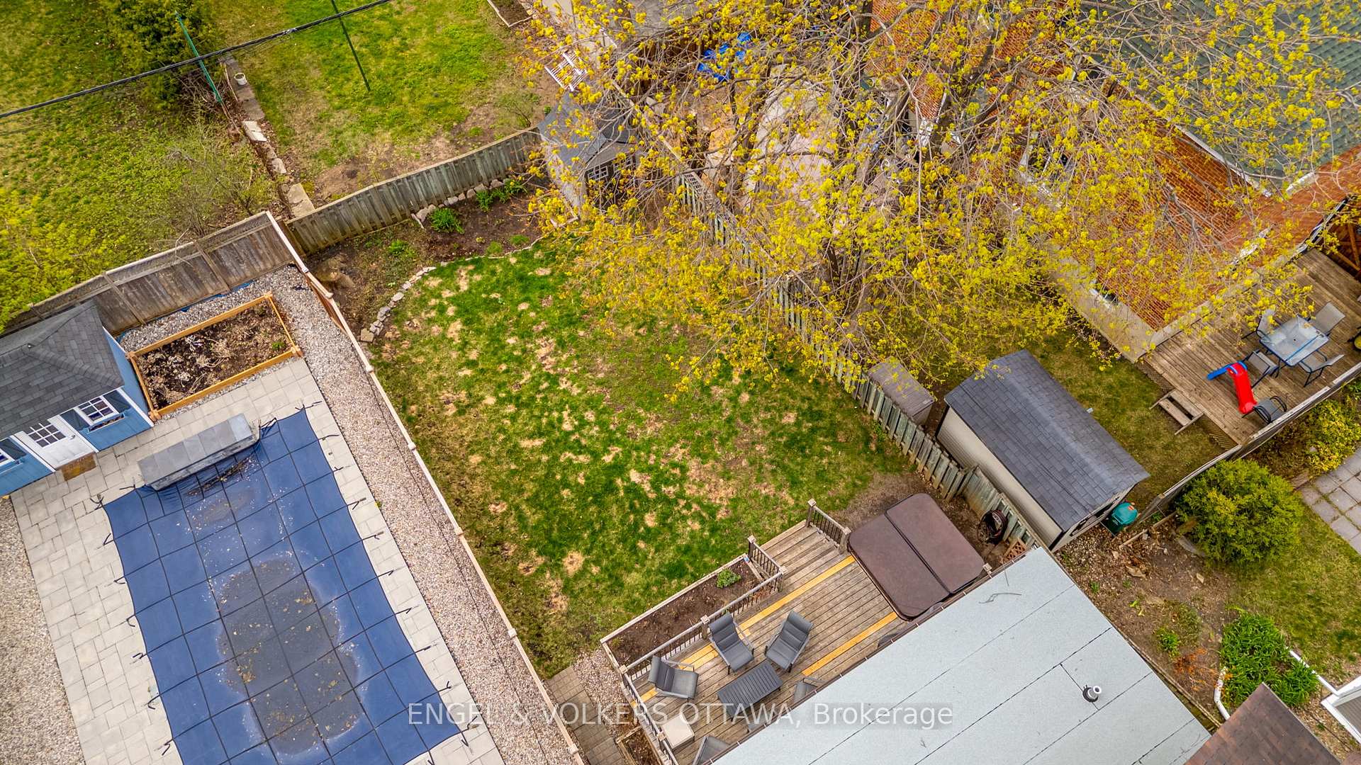 Photo 43 of 674 Melbourne Avenue, Ottawa, Laurentianview — HOMEH