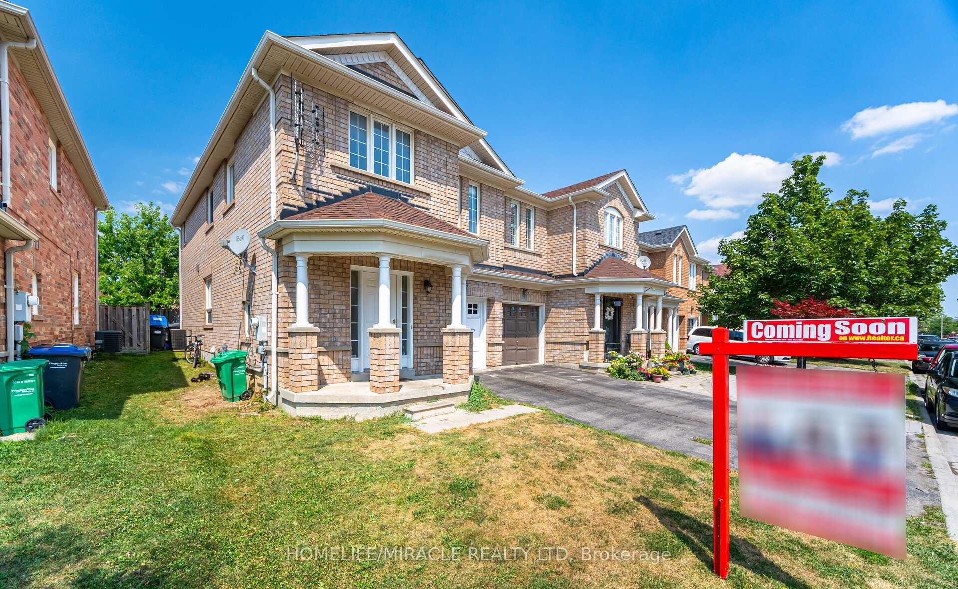 Photo 2 of 31 Hollingsworth Circle, Brampton, Fletcher's Meadow — HOMEH