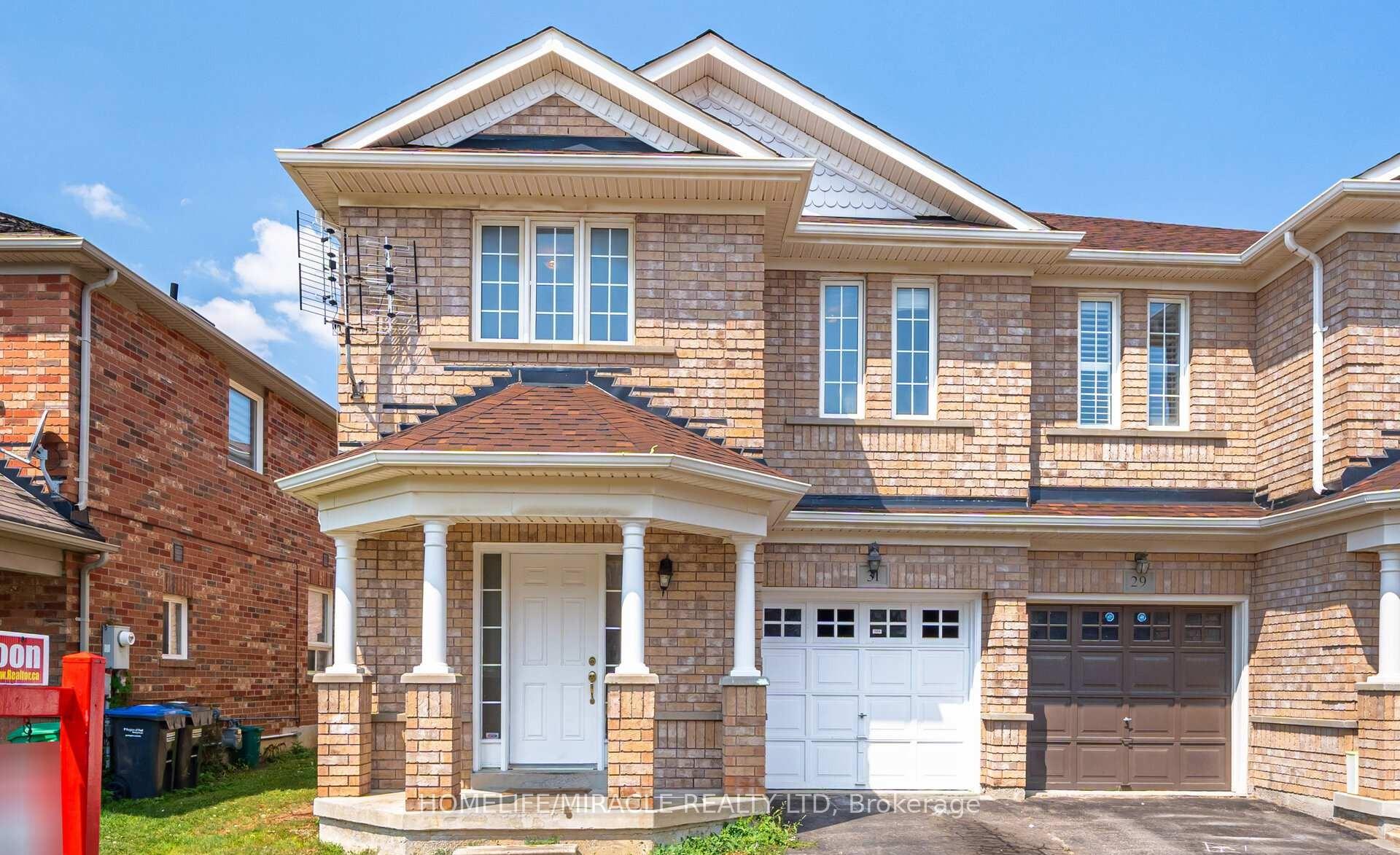 Photo 3 of 31 Hollingsworth Circle, Brampton, Fletcher's Meadow — HOMEH