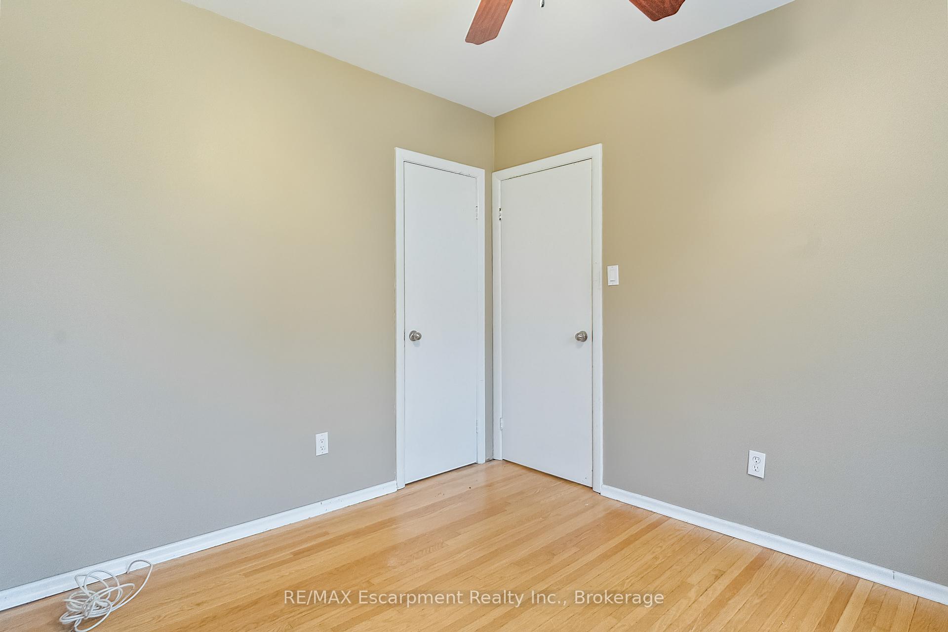 Photo 20 of Unit MAIN, 116 Prince Charles Drive, Oakville, Central — HOMEH
