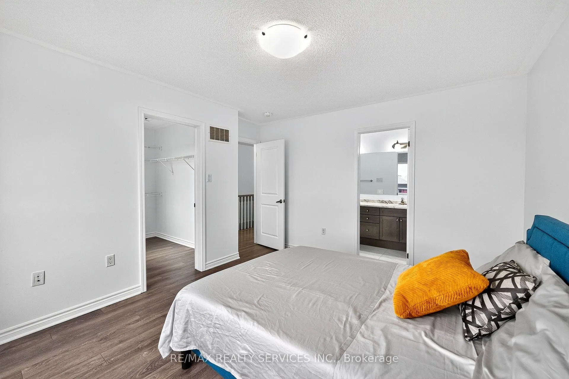 Photo 30 of 38 Divers Road, Brampton, Northwest Brampton — HOMEH