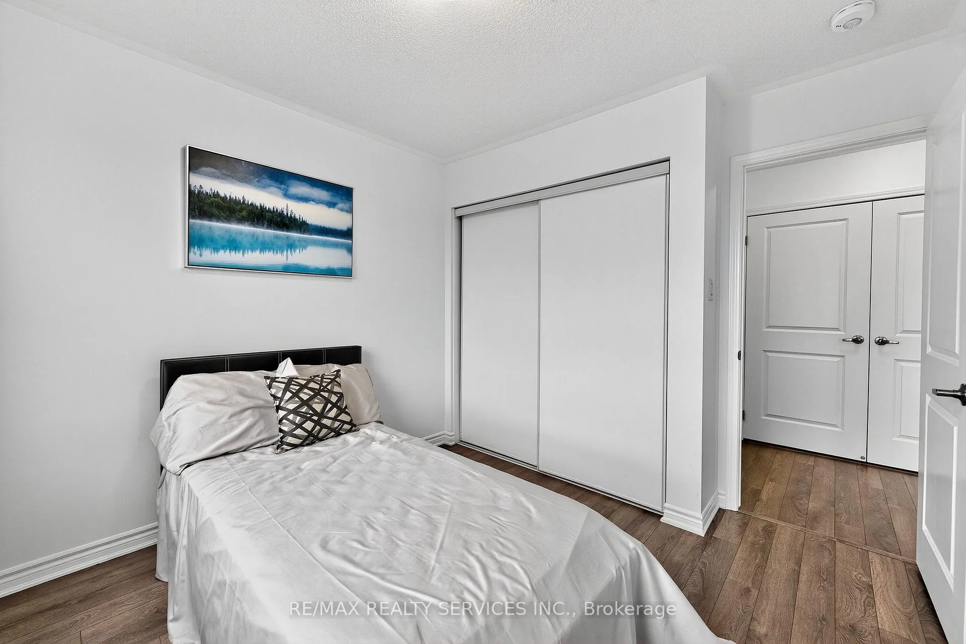 Photo 37 of 38 Divers Road, Brampton, Northwest Brampton — HOMEH