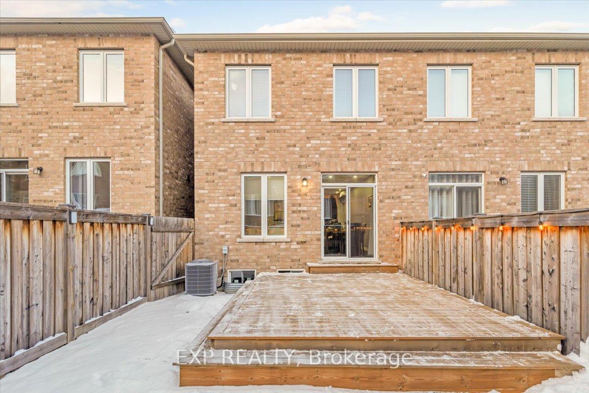 Photo 37 of 92 Upper Canada Court, Halton Hills, Georgetown — HOMEH