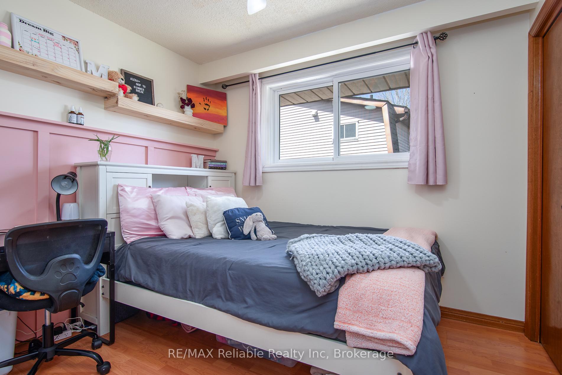 Photo 20 of 163 Marksam Road, Guelph, Willow West/Sugarbush/West Acres — HOMEH