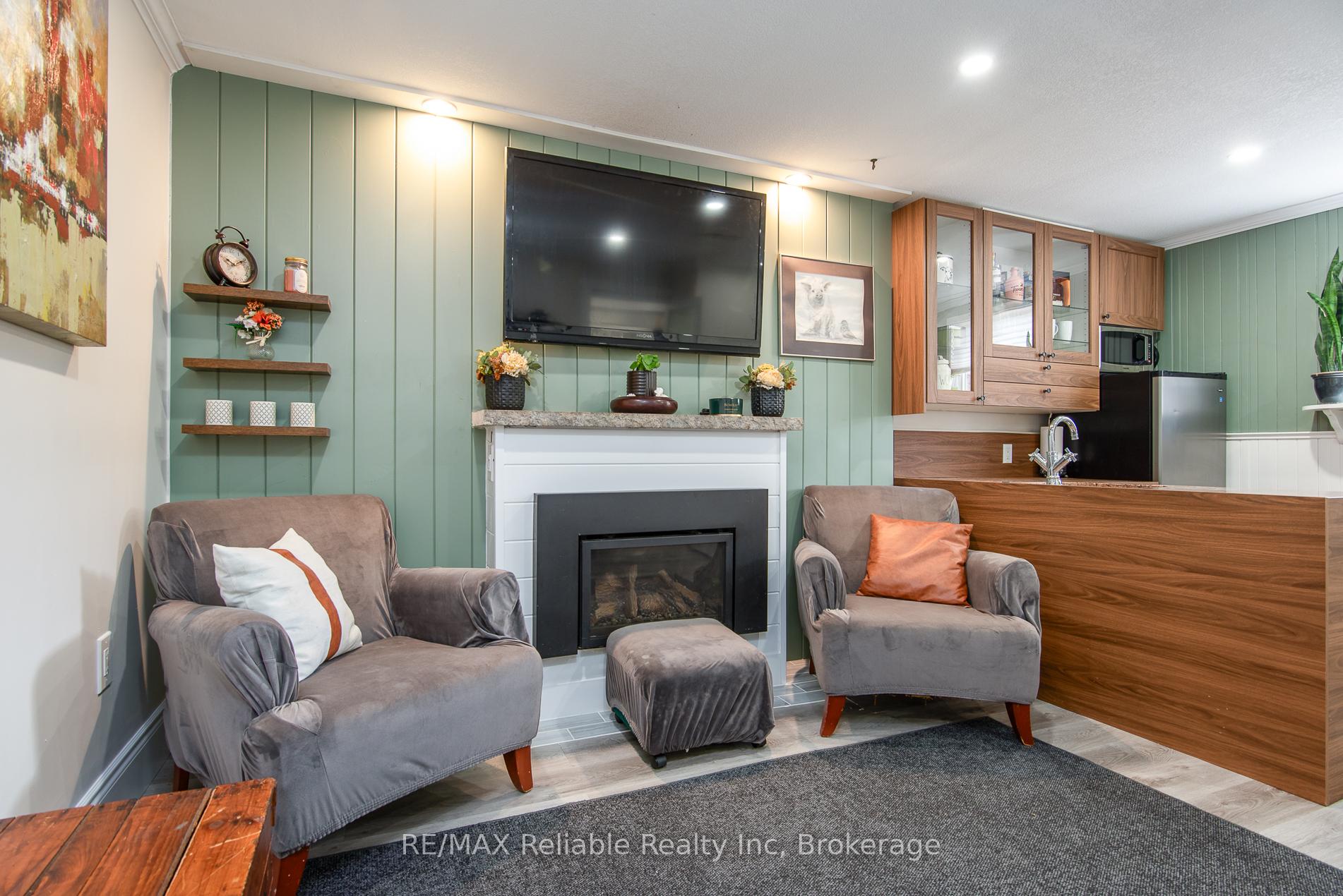 Photo 23 of 163 Marksam Road, Guelph, Willow West/Sugarbush/West Acres — HOMEH