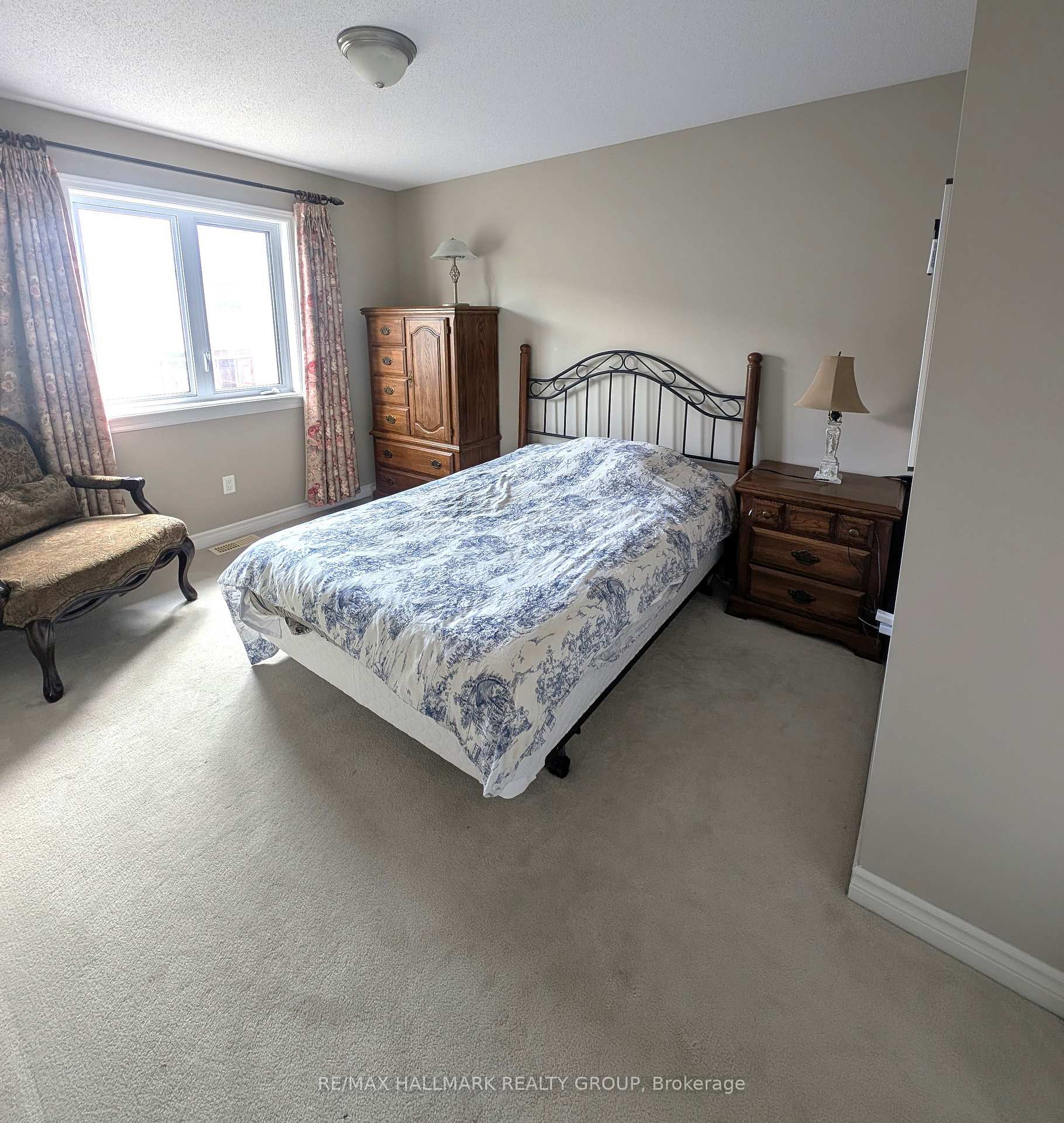 Photo 12 of 12 Madelon Drive, Ottawa, Barrhaven - Longfields — HOMEH