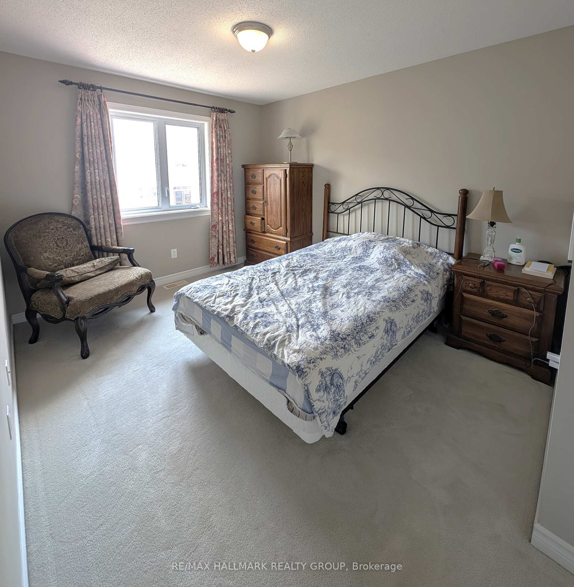 Photo 14 of 12 Madelon Drive, Ottawa, Barrhaven - Longfields — HOMEH