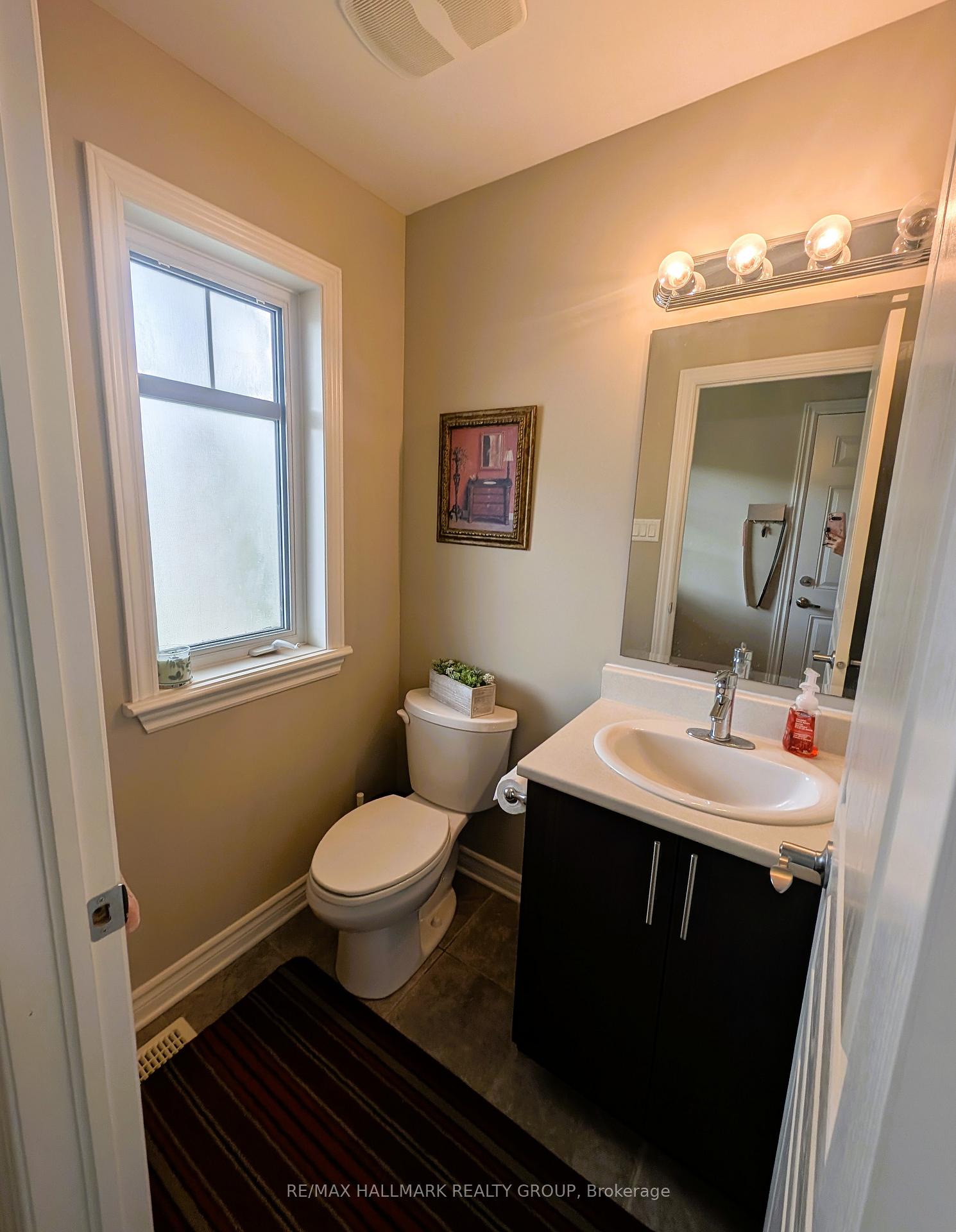 Photo 17 of 12 Madelon Drive, Ottawa, Barrhaven - Longfields — HOMEH