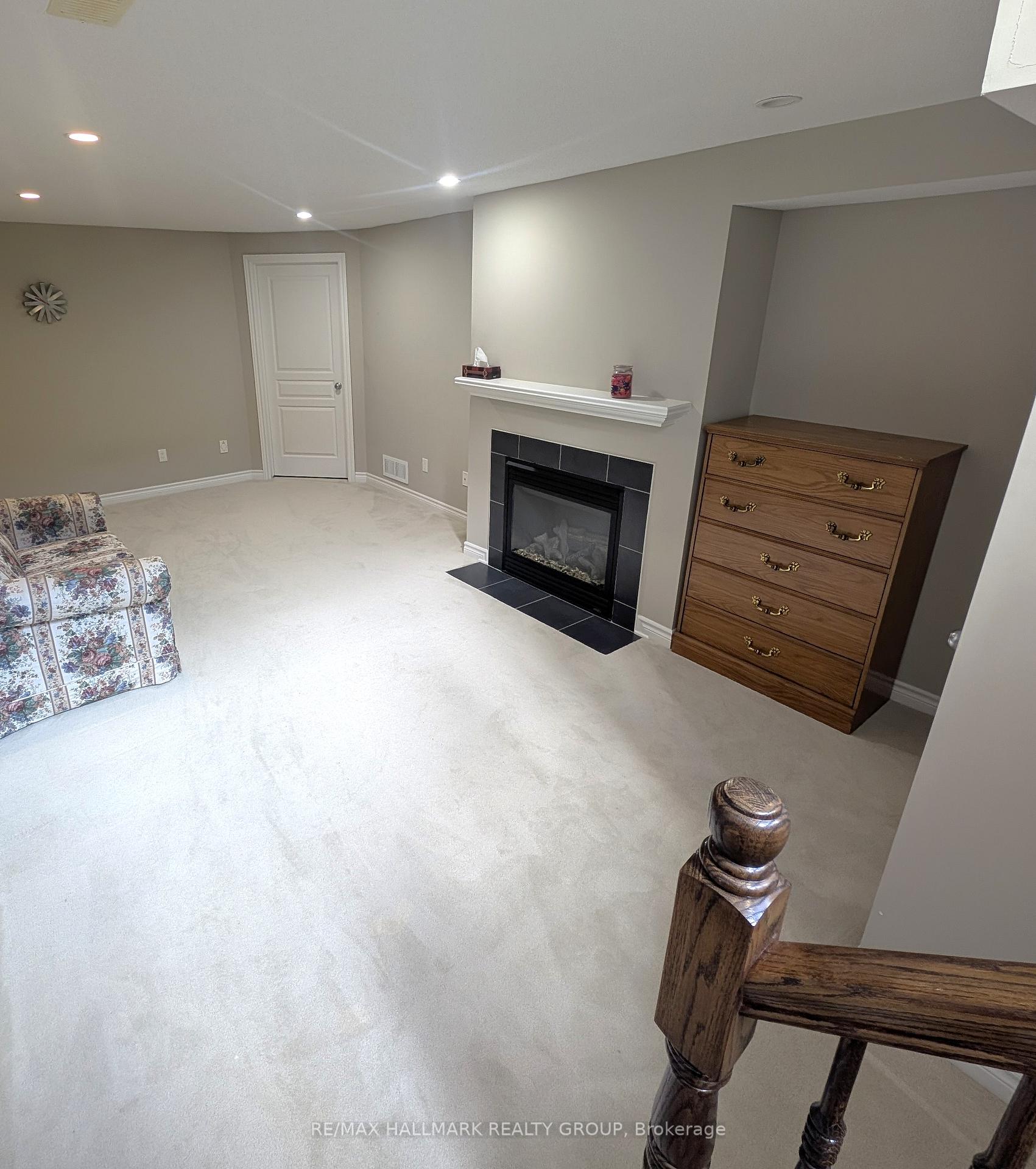 Photo 19 of 12 Madelon Drive, Ottawa, Barrhaven - Longfields — HOMEH