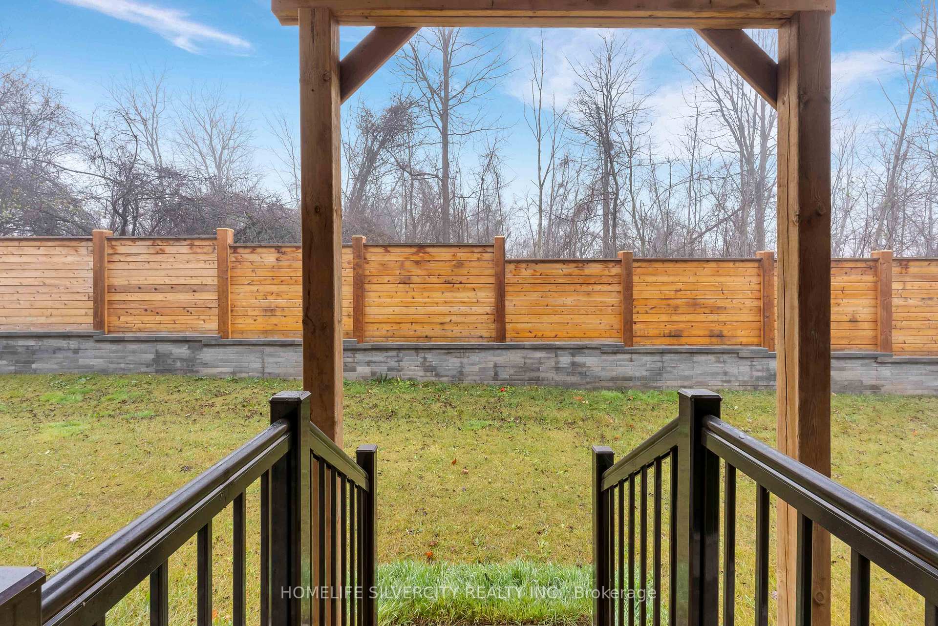 Photo 34 of 50 Windtree Way, Halton Hills, Georgetown — HOMEH