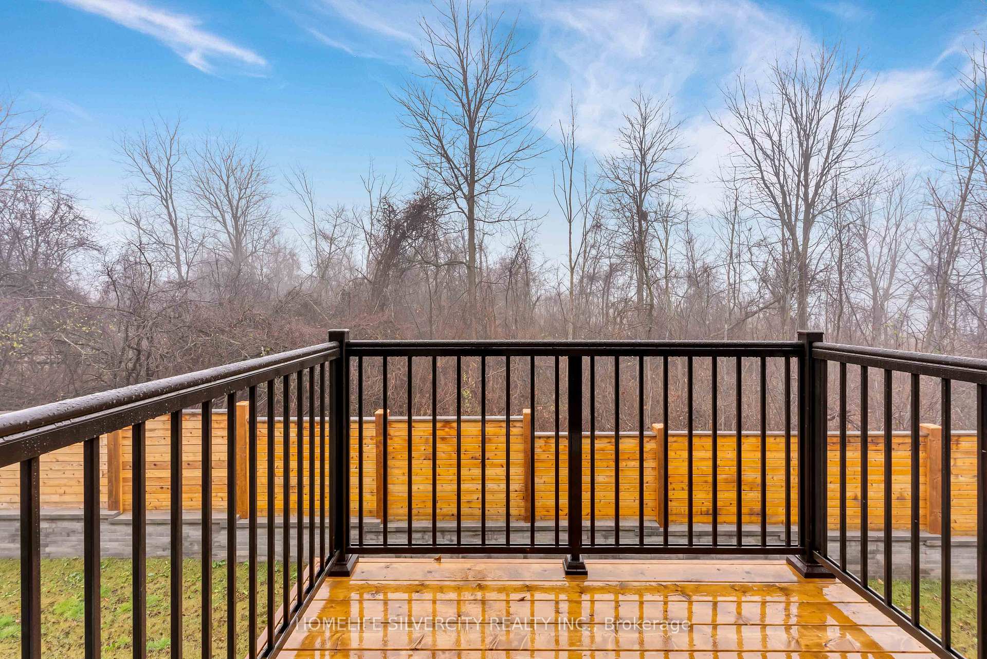 Photo 35 of 50 Windtree Way, Halton Hills, Georgetown — HOMEH