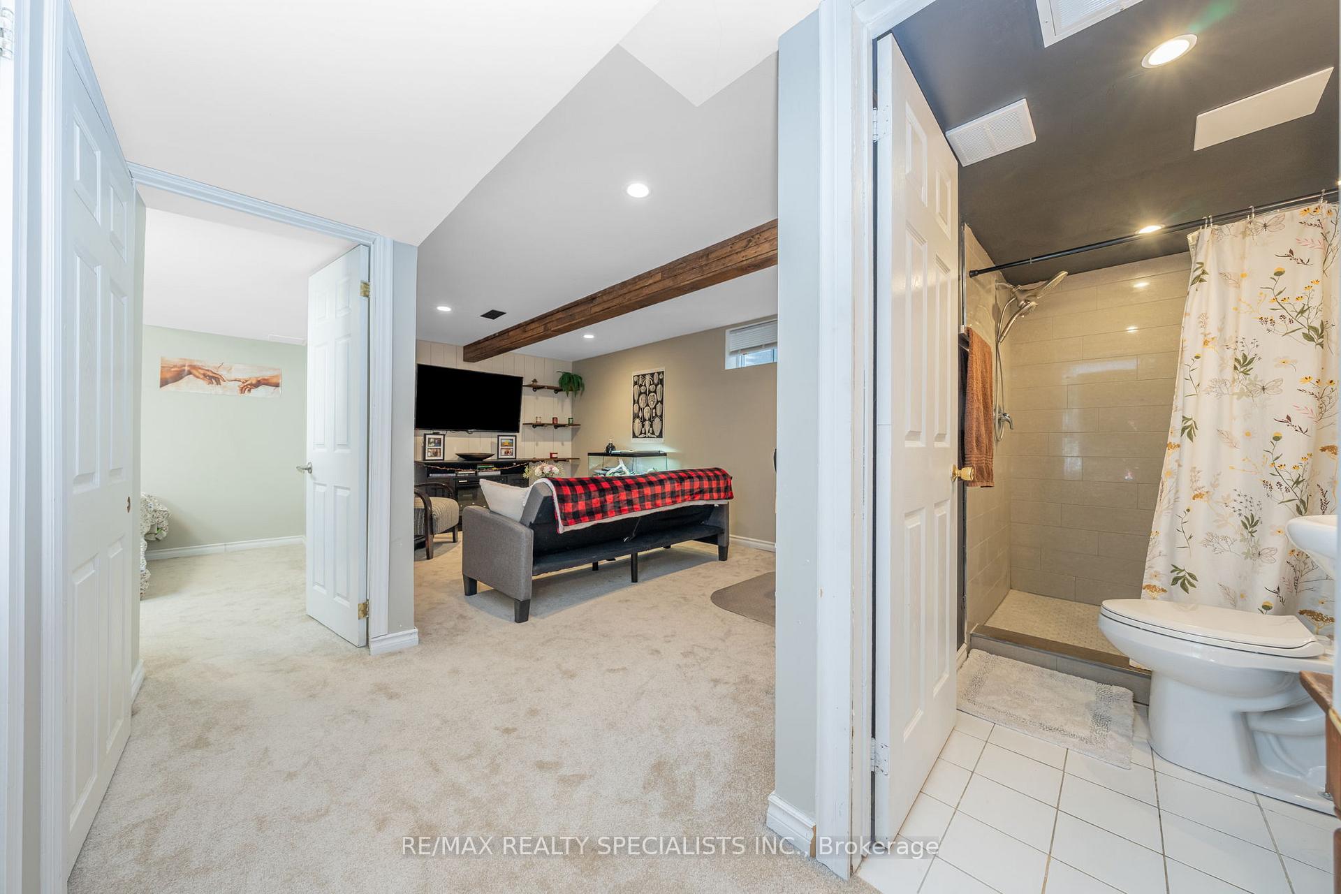 Photo 29 of 48 Walman Drive, Guelph, Kortright West — HOMEH