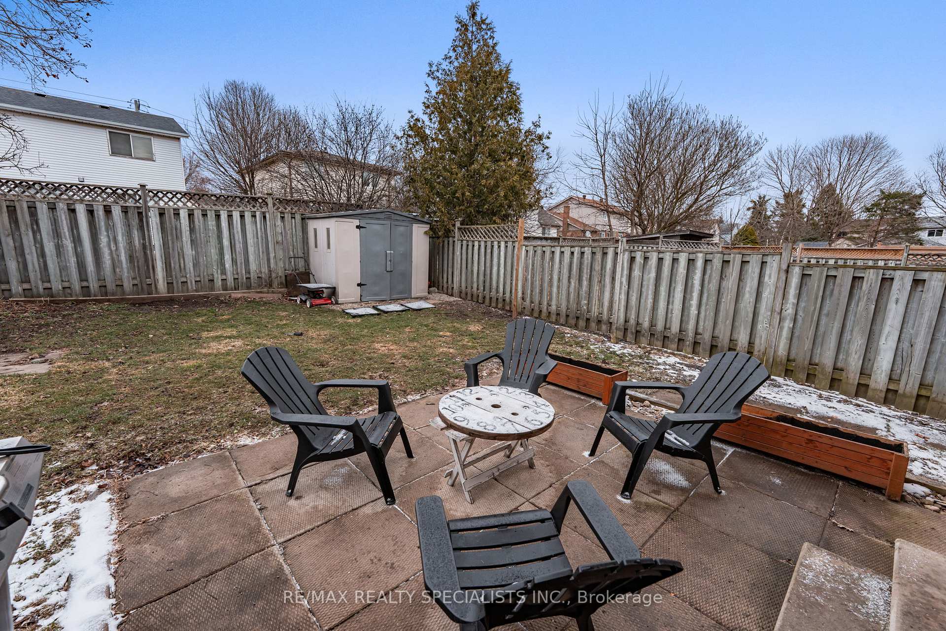 Photo 40 of 48 Walman Drive, Guelph, Kortright West — HOMEH