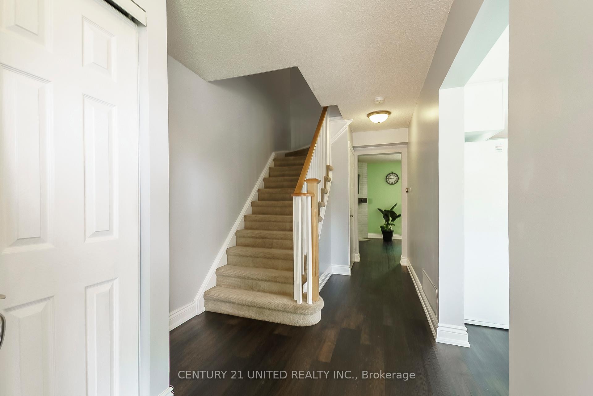 Photo 7 of 29 Wrenn Boulevard, Clarington, Bowmanville — HOMEH