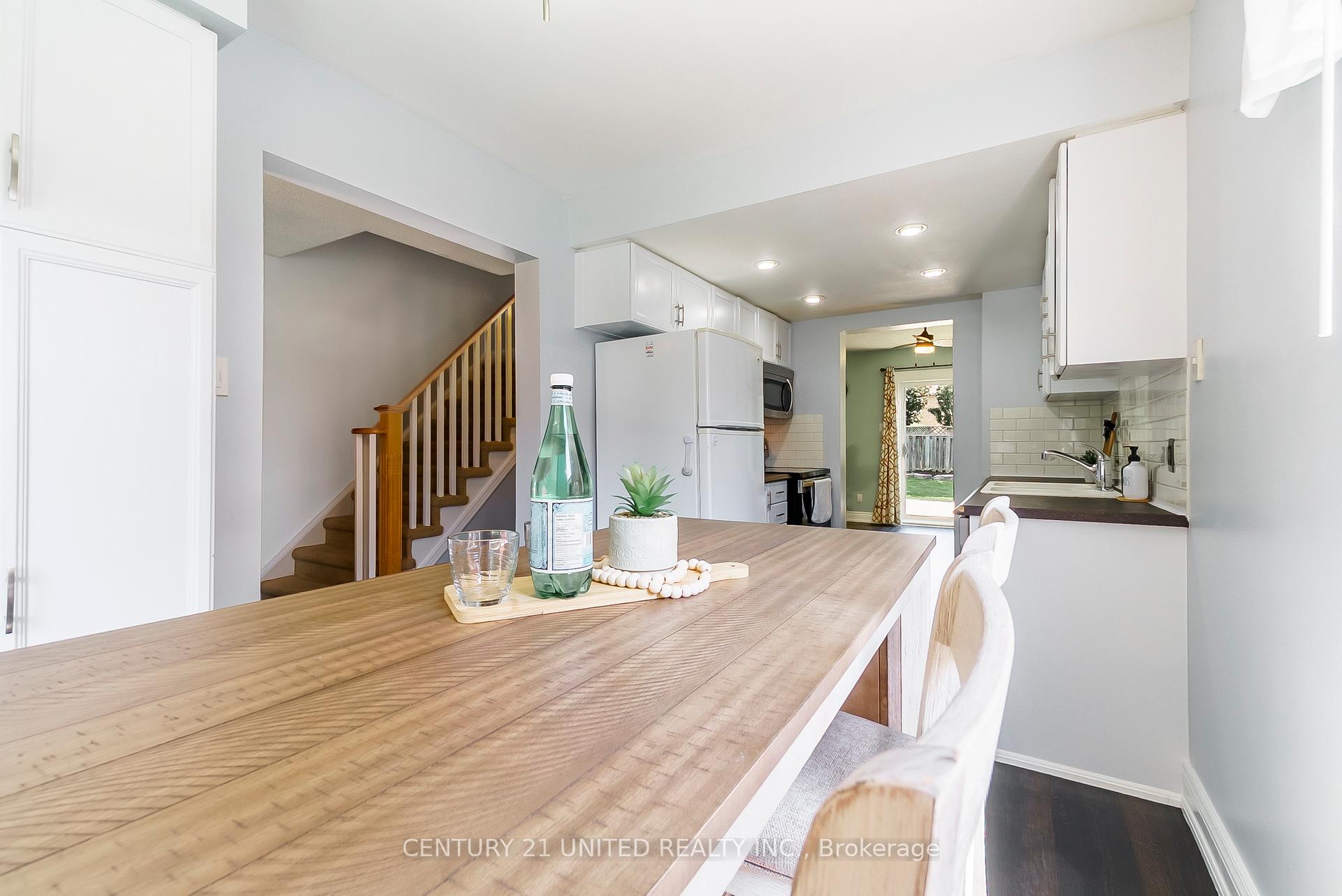 Photo 10 of 29 Wrenn Boulevard, Clarington, Bowmanville — HOMEH