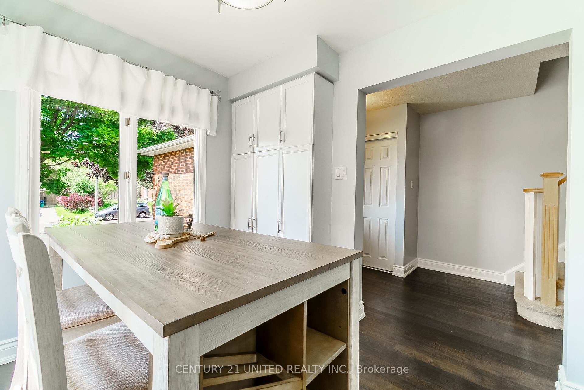 Photo 12 of 29 Wrenn Boulevard, Clarington, Bowmanville — HOMEH