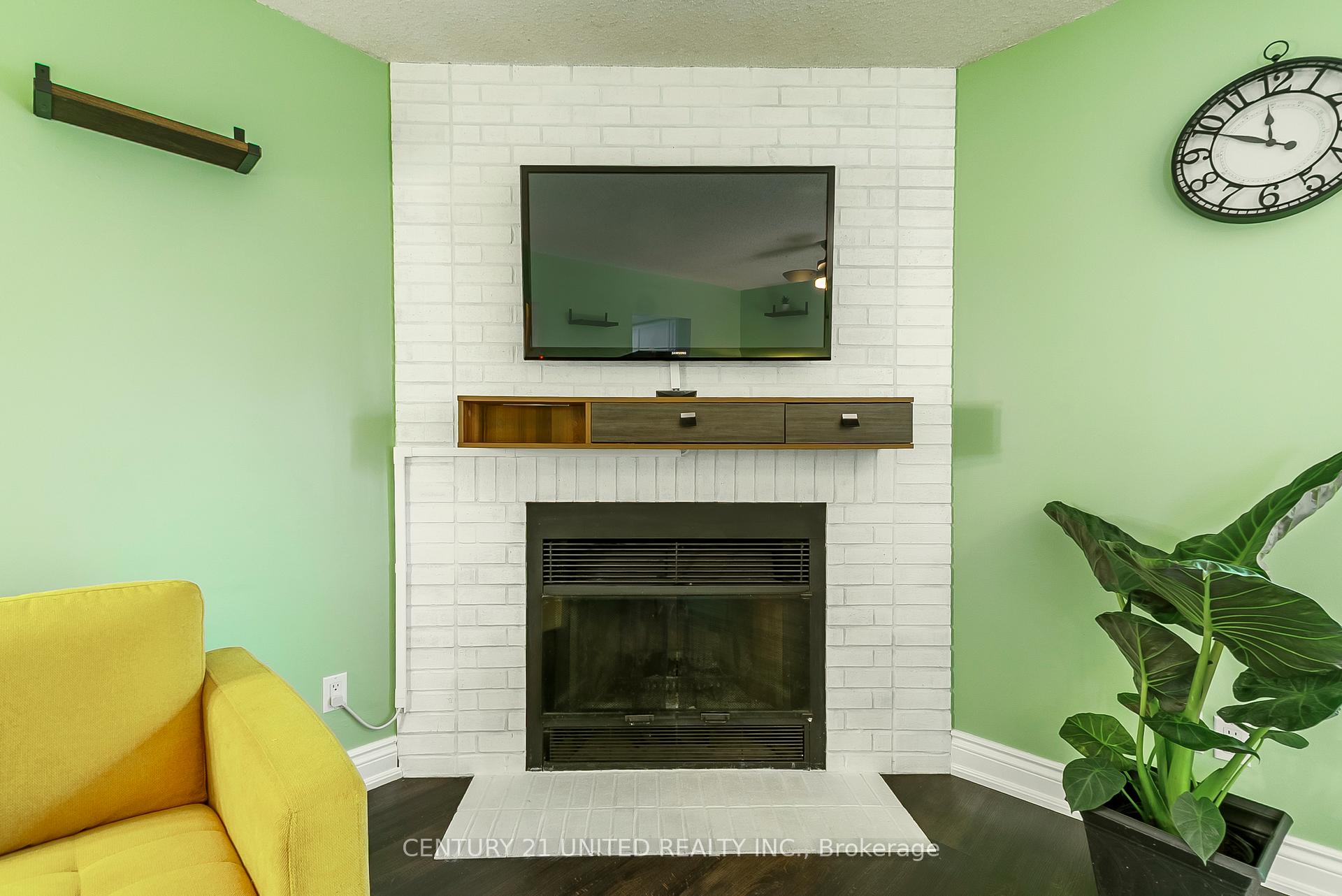 Photo 20 of 29 Wrenn Boulevard, Clarington, Bowmanville — HOMEH