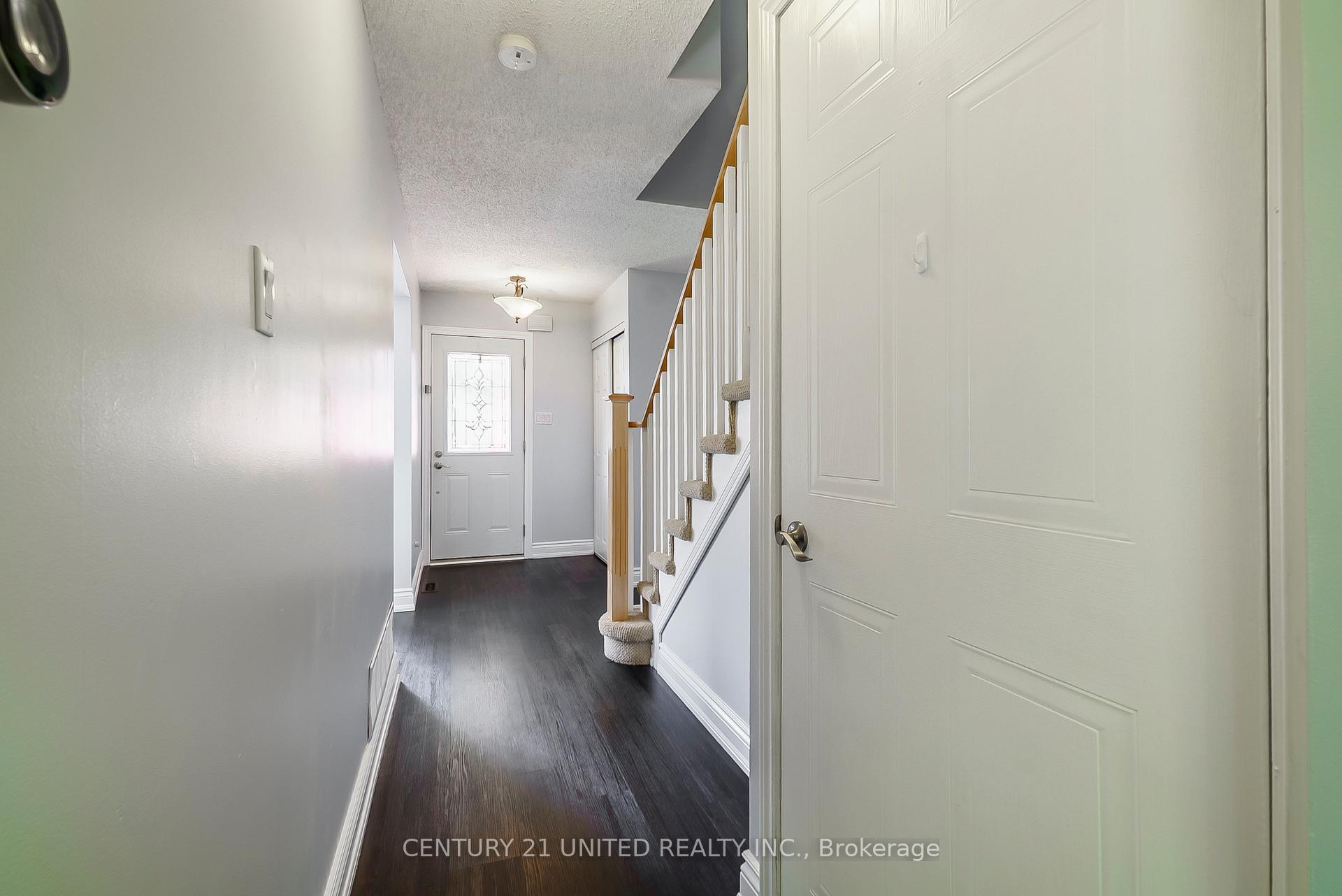 Photo 21 of 29 Wrenn Boulevard, Clarington, Bowmanville — HOMEH