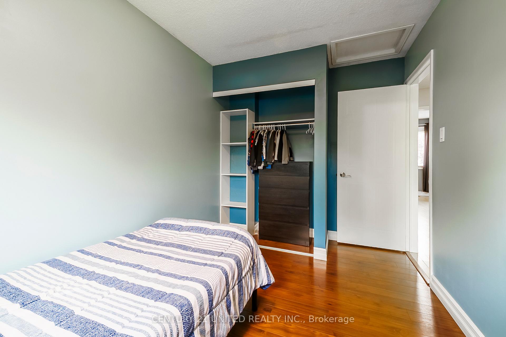 Photo 27 of 29 Wrenn Boulevard, Clarington, Bowmanville — HOMEH
