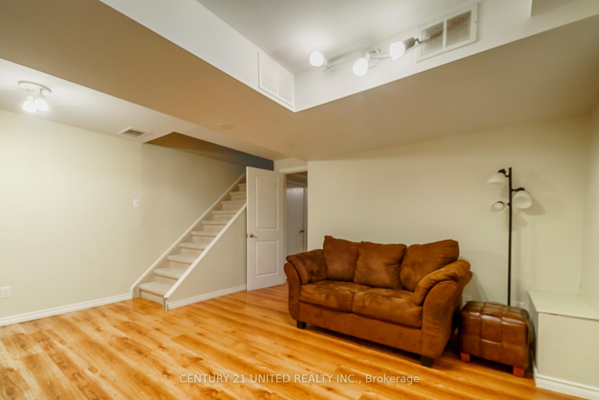 Photo 33 of 29 Wrenn Boulevard, Clarington, Bowmanville — HOMEH
