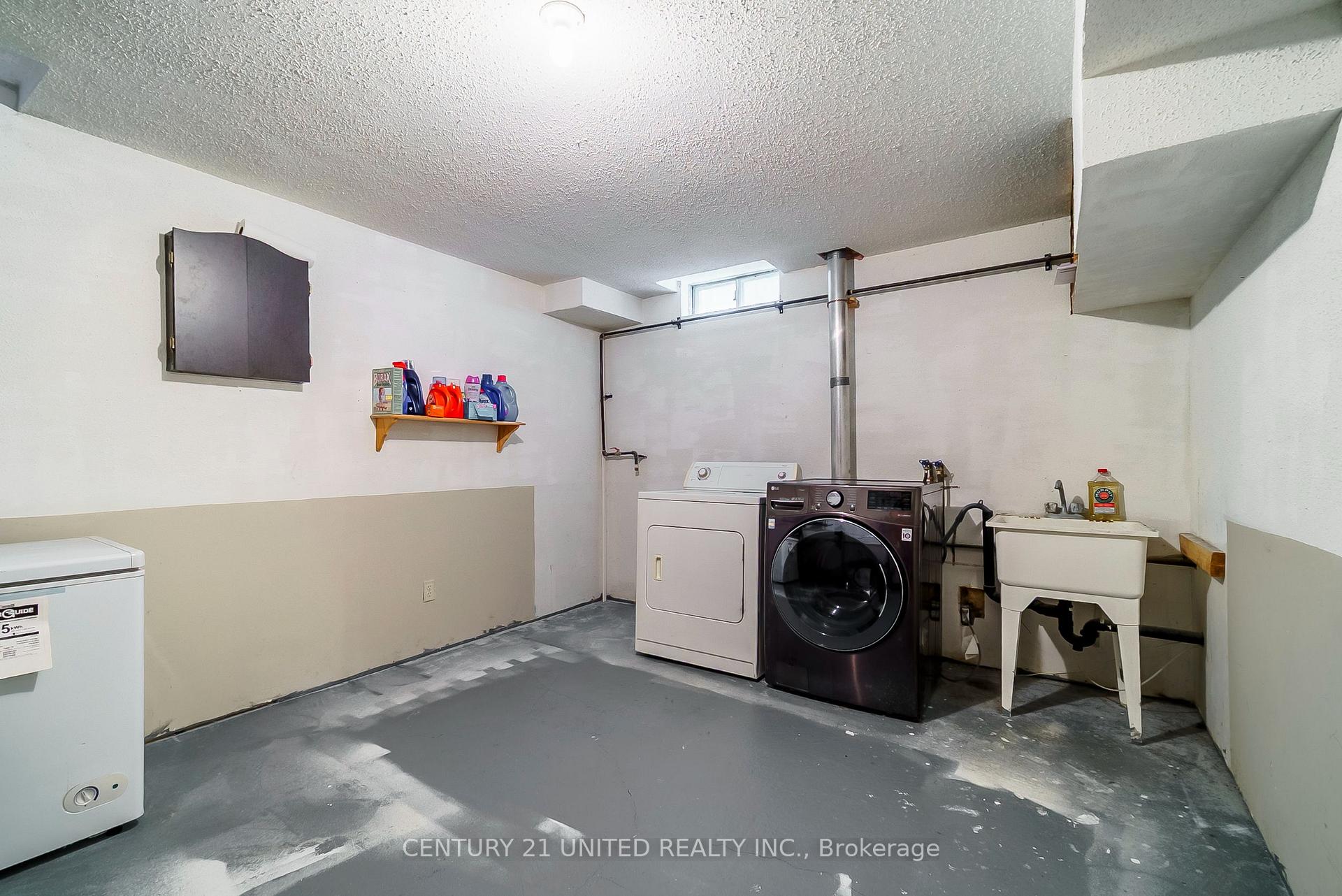 Photo 34 of 29 Wrenn Boulevard, Clarington, Bowmanville — HOMEH