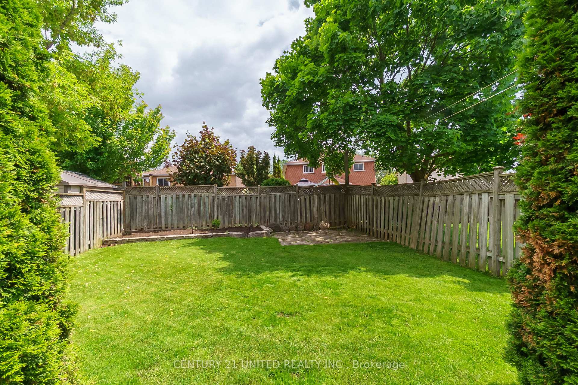 Photo 39 of 29 Wrenn Boulevard, Clarington, Bowmanville — HOMEH