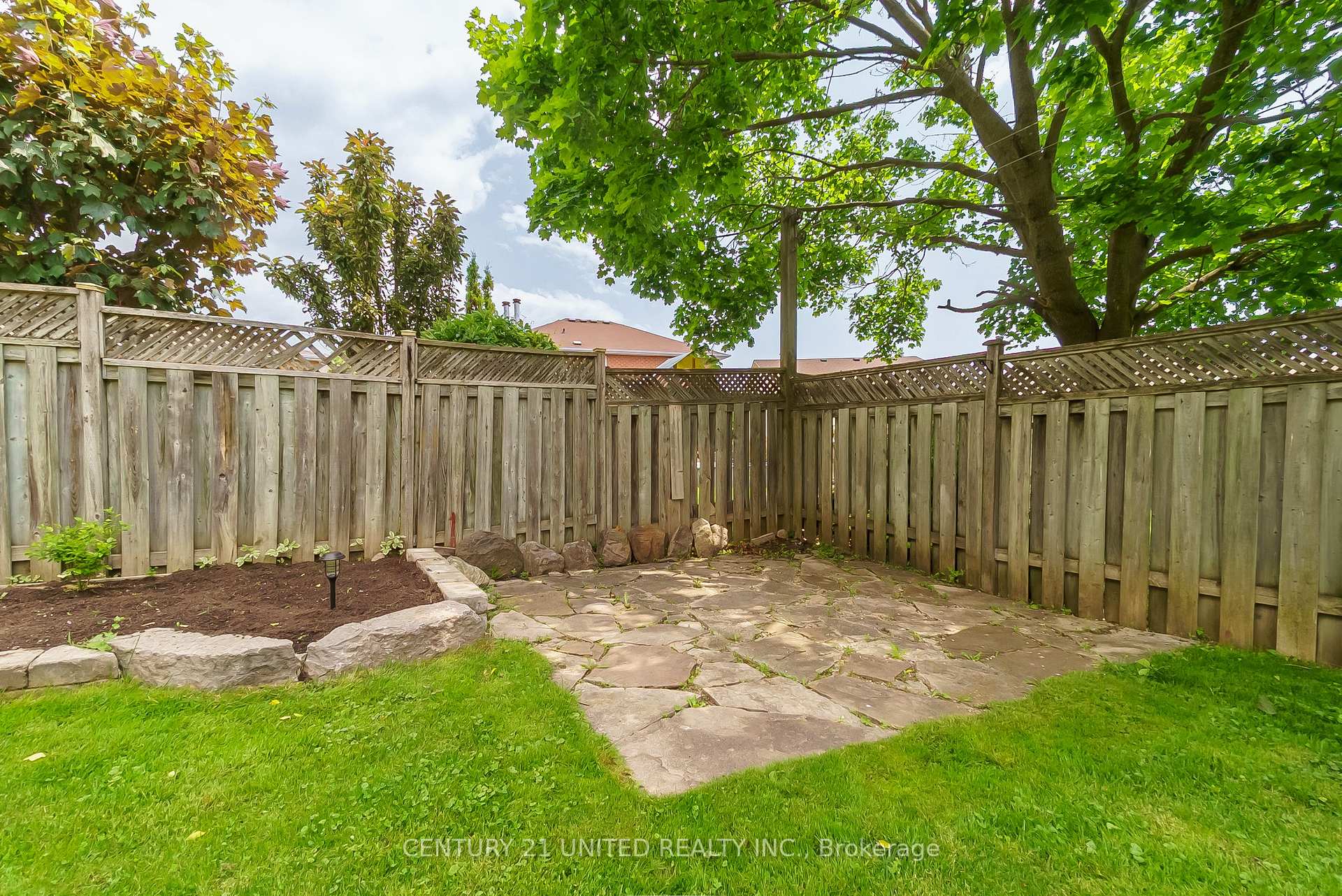 Photo 40 of 29 Wrenn Boulevard, Clarington, Bowmanville — HOMEH