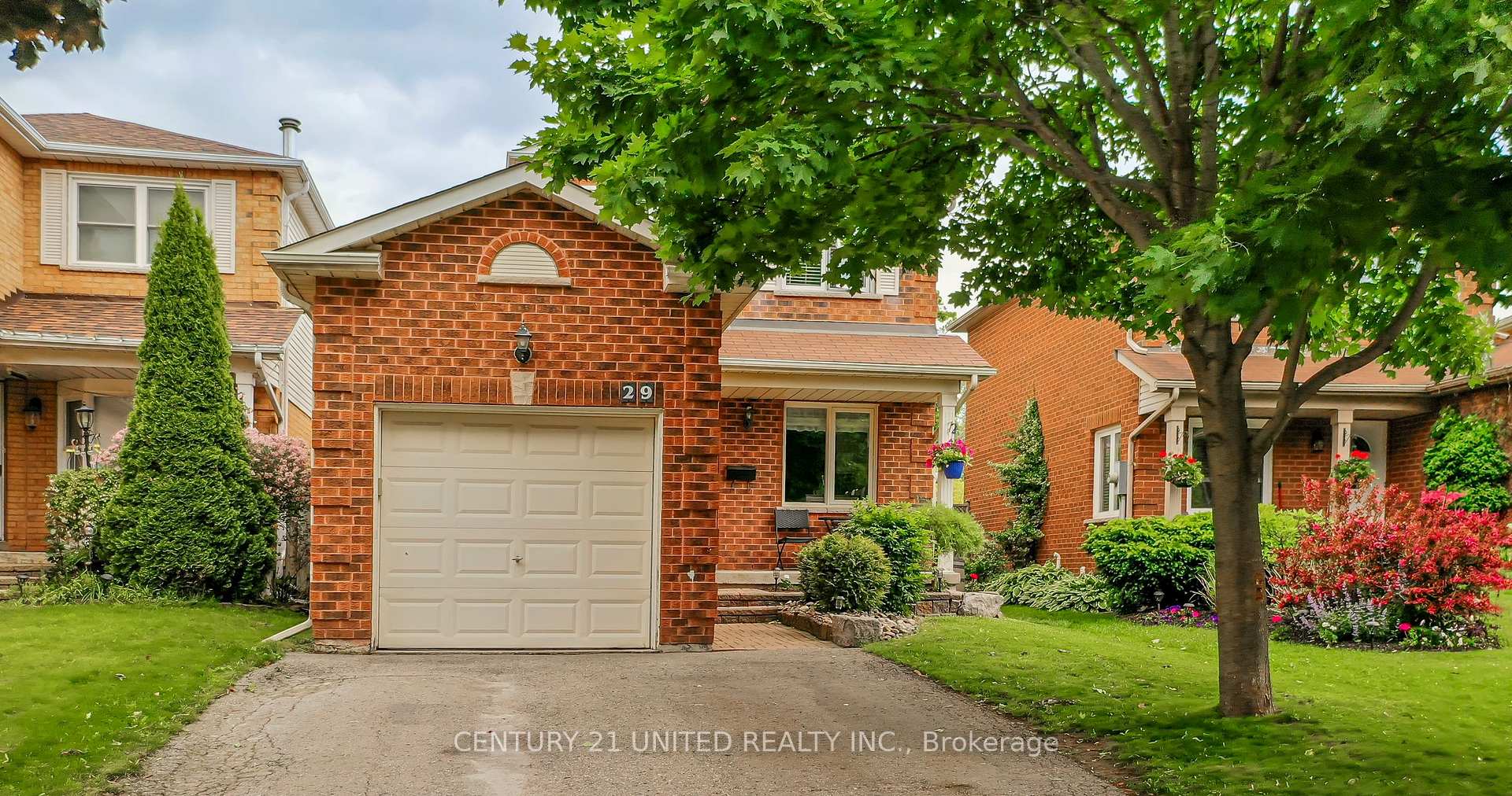 Photo 42 of 29 Wrenn Boulevard, Clarington, Bowmanville — HOMEH