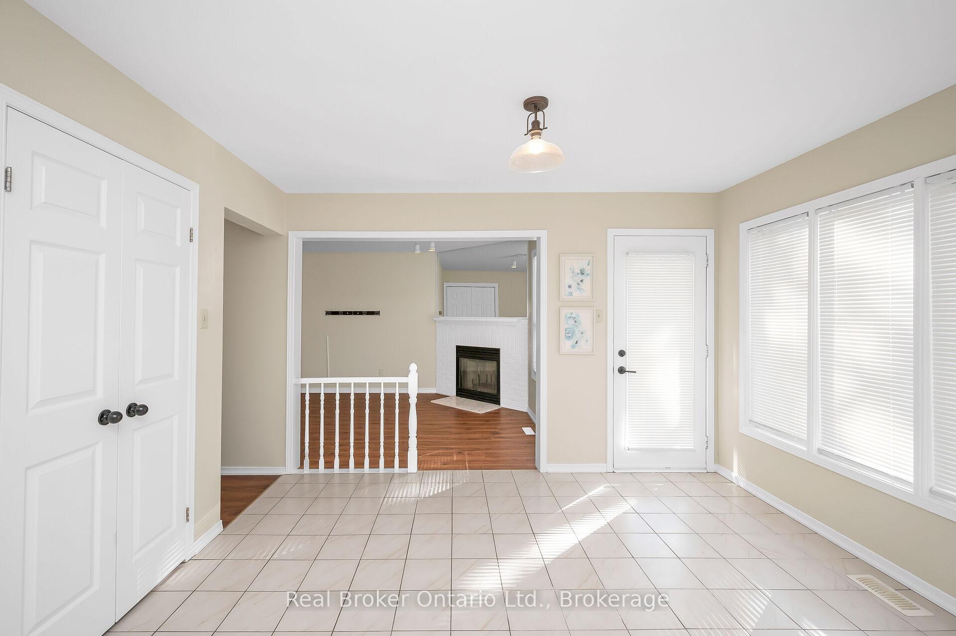 Photo 13 of 10 Avonbridge Court, Hamilton, Randall — HOMEH