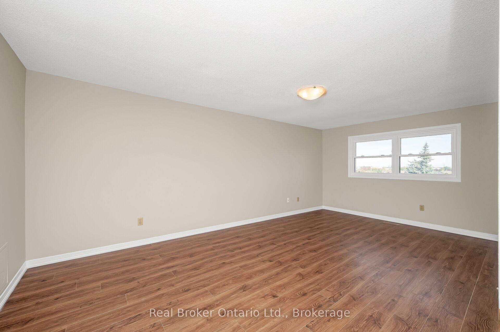 Photo 21 of 10 Avonbridge Court, Hamilton, Randall — HOMEH