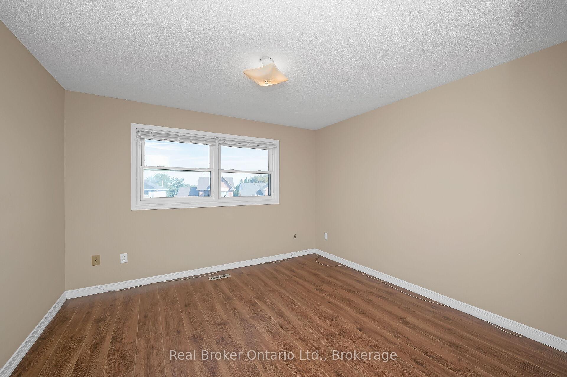 Photo 29 of 10 Avonbridge Court, Hamilton, Randall — HOMEH