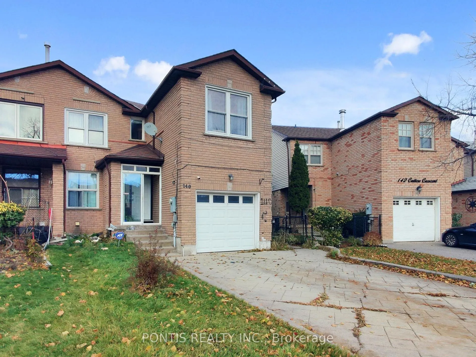 Photo 2 of 140 Cutters Crescent, Brampton, Fletcher's West — HOMEH