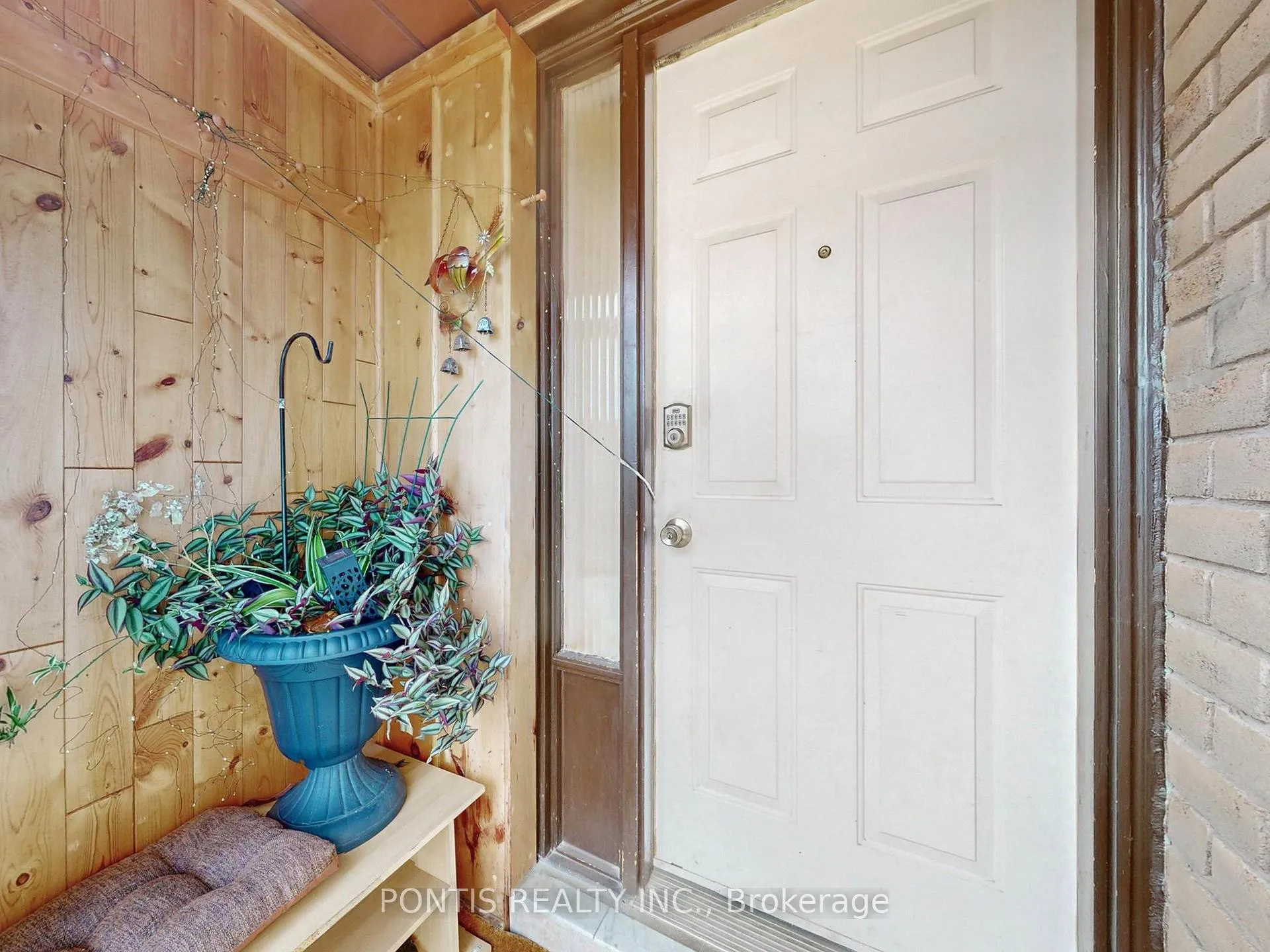 Photo 3 of 140 Cutters Crescent, Brampton, Fletcher's West — HOMEH